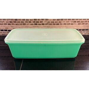 Vintage Tupperware Celery Vegetable Keeper 'Easy Crisp' Jadeite Green 782 w Lid